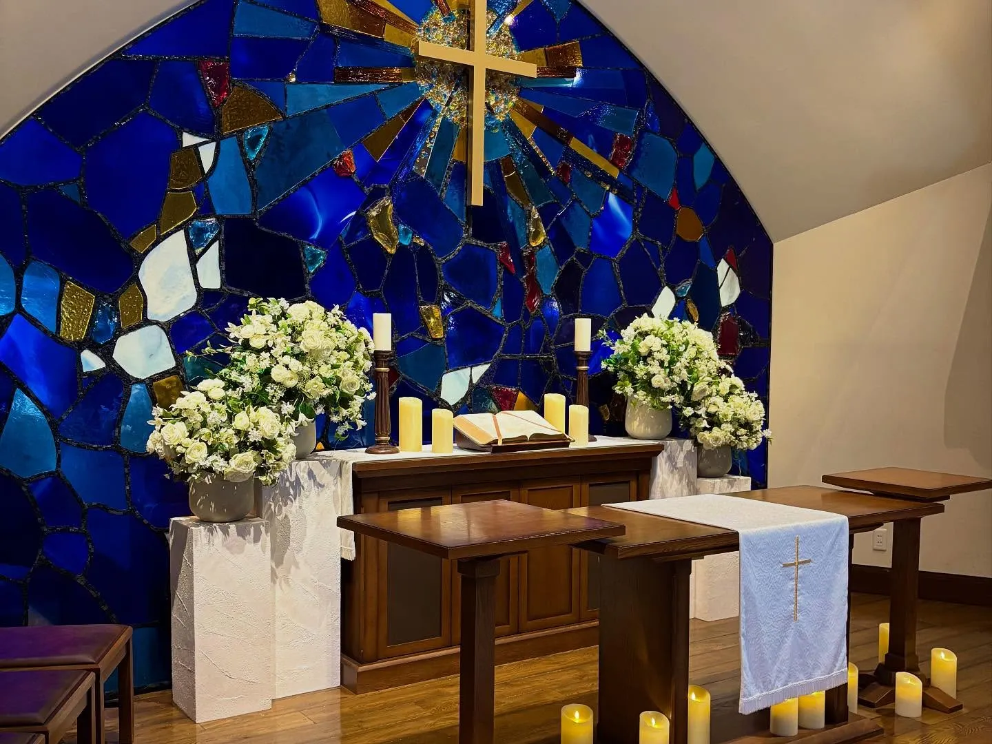 ウェディングに関わる業種が集まり、日航ホテルの見学会と意見交...